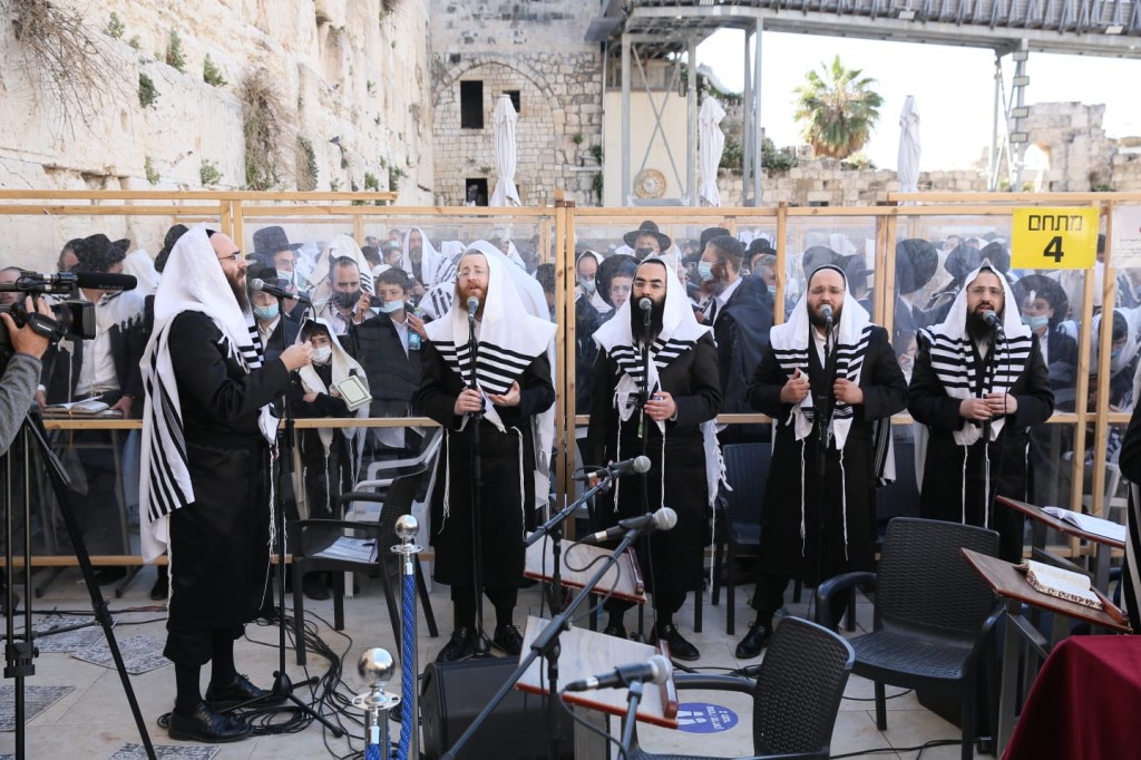 （翻攝自FB@The Western Wall Heritage Foundation）