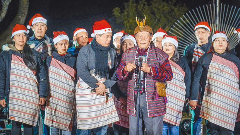 梨山的93歲部落泰雅族耆老祝福禱告。（圖／參山國家風景區管理處授權提供）