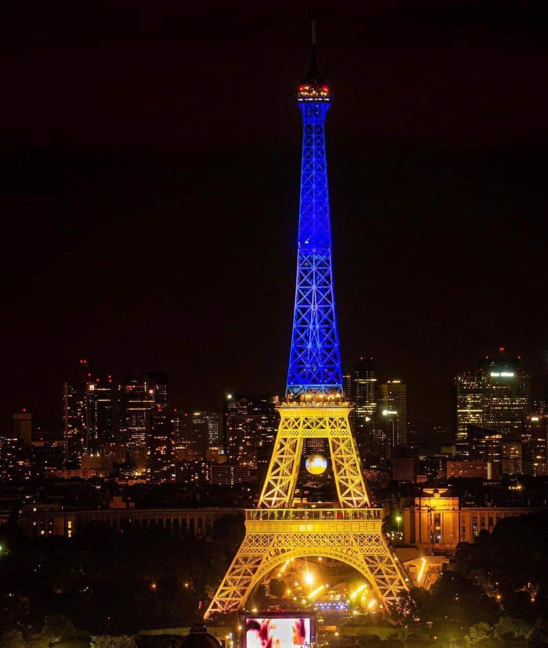 法國巴黎艾菲爾鐵塔。（圖／FB@TourEiffel）