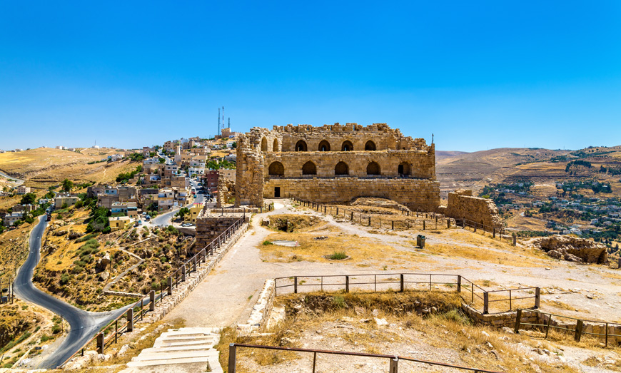 約旦卡拉克城堡，卡拉克被認為就是「摩押的吉珥」。