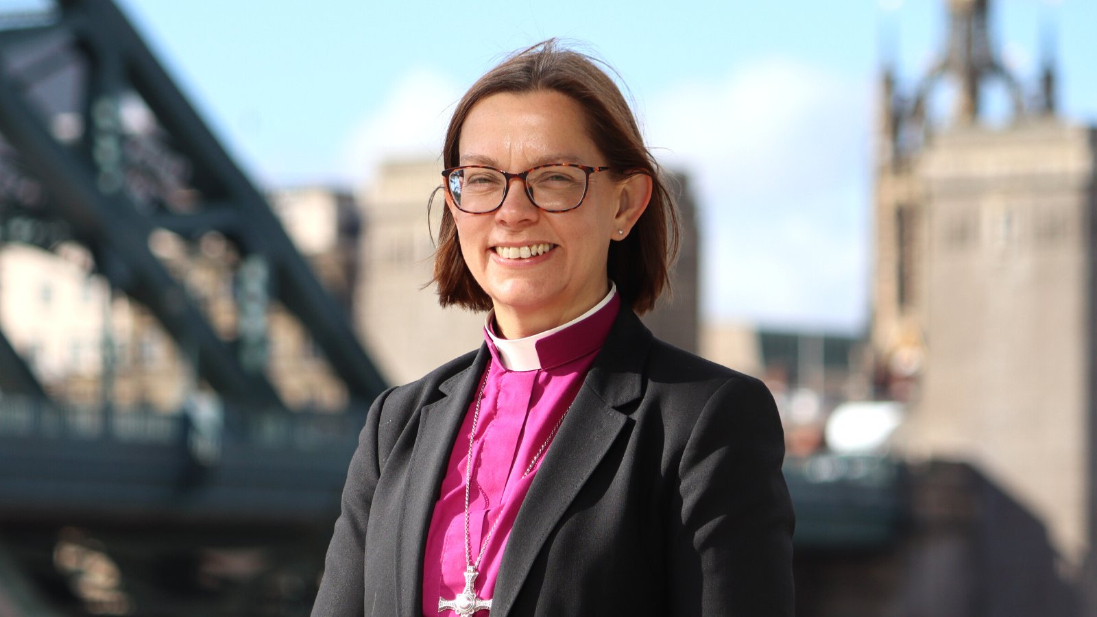 英國聖公會任命女牧者海倫-安．哈特利，擔任下一任新堡主教。（圖／Twitter@churchofengland）