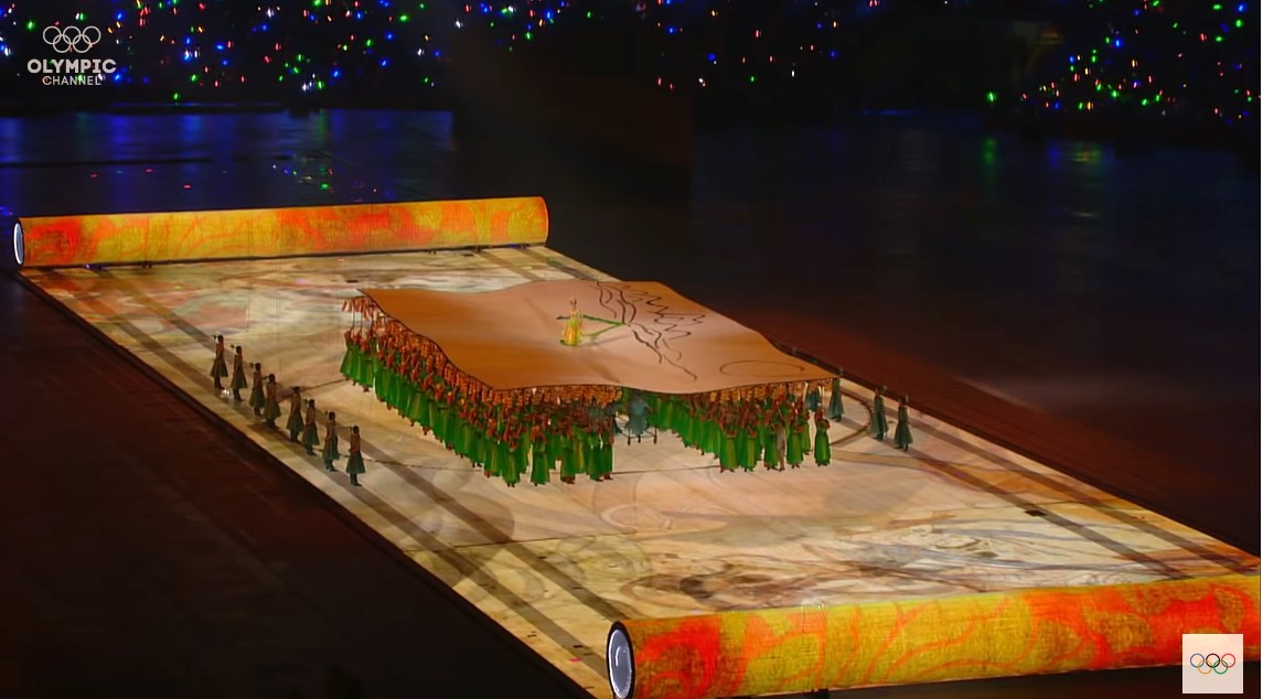 北京奧運開幕的卷軸。(影片截圖)