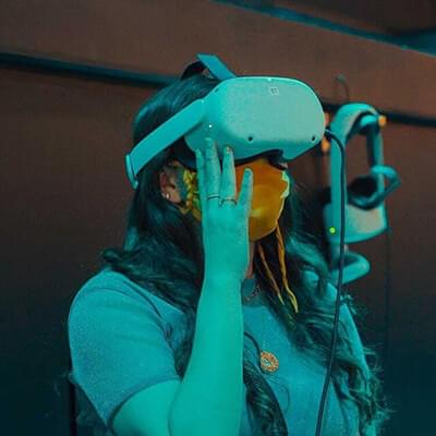 VR體驗。（圖／vangoghexpo.com）