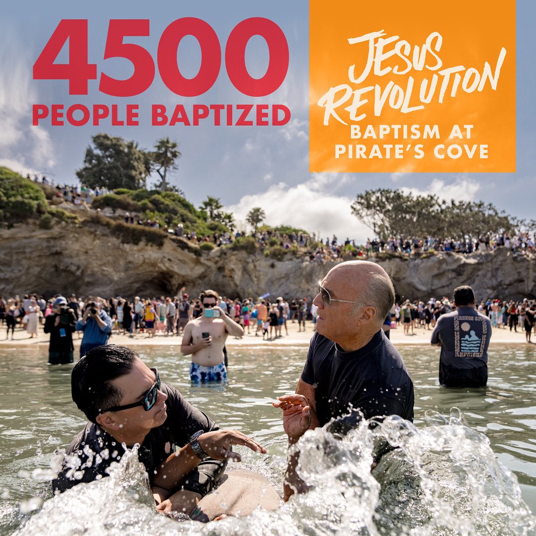4500人在活動中受洗。（圖／Harvest Christian Fellowship by Vitaly Manzuk）