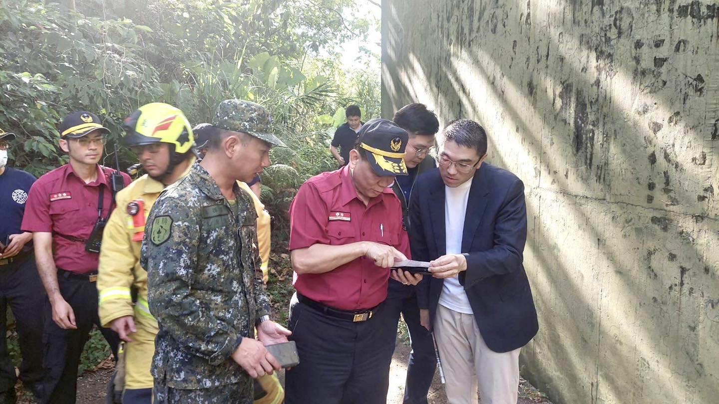 謝國樑市長協調軍方將軍營遷往他處的可能性。（翻攝自謝國樑市長臉書）