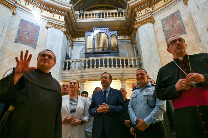 以色列總統赫佐格訪問海法的海星聖母修道院（照片來源：Kobi Gideon-以色列政府新聞局GPO）