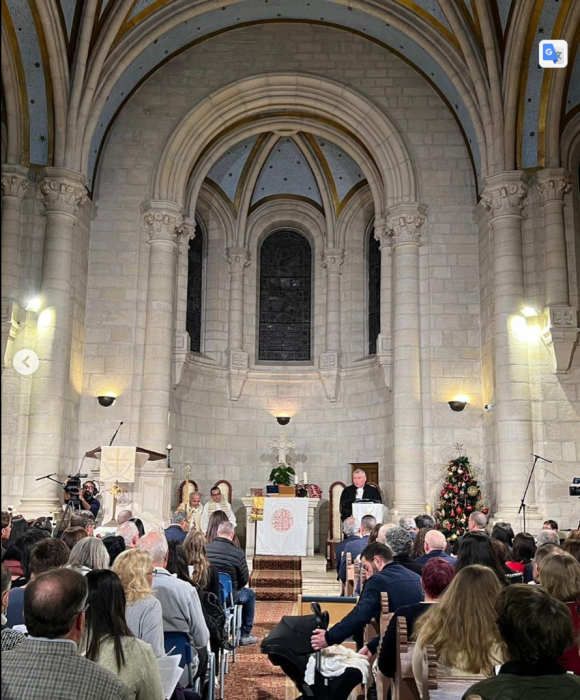 2022年教會慶祝聖誕節的情景。（圖／攝自IG@elcjhl）