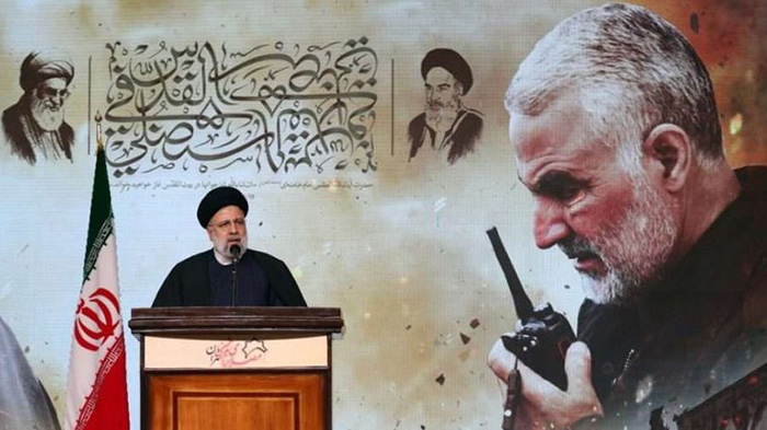 伊朗總統易卜拉欣．萊希發表談話一景。（照片來源：EPA-EFE/ABEDIN TAHERKENAREH）