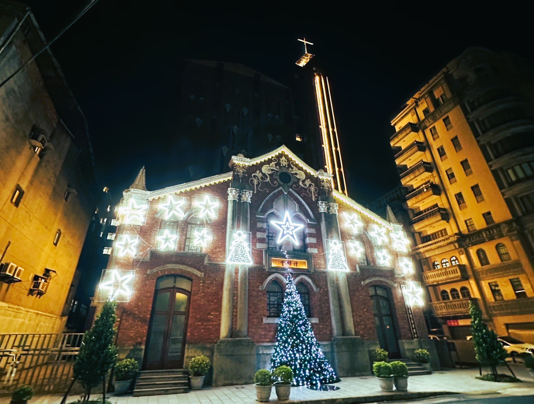 大稻埕長老教會被今年台北燈節列為「巴洛克文青小旅」的主題景點。（教會提供）