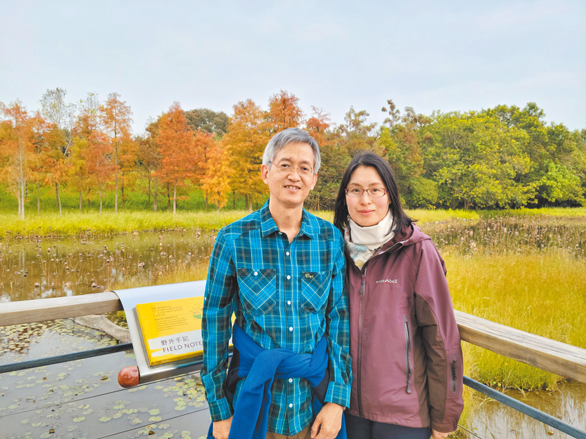 艾阮與唐錦騰結婚三十載，深情依舊在。